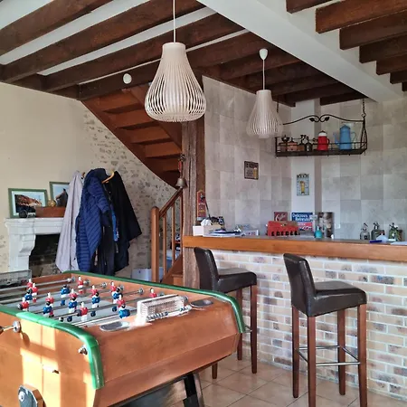 L'aupinouse Double Chardon, Au 1er Etage Avec Salle D'eau Privative * La Suze-sur-Sarthe