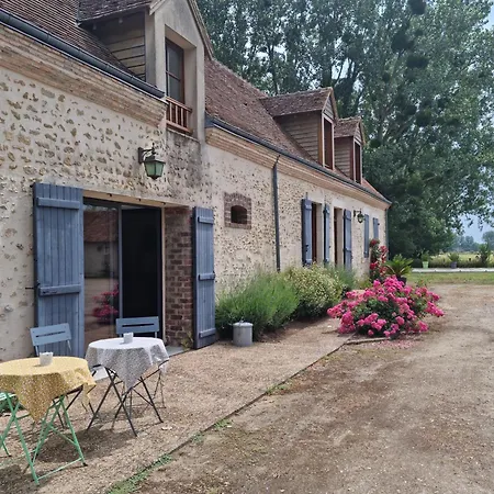 L'aupinouse Double Chardon, Au 1er Etage Avec Salle D'eau Privative La Suze-sur-Sarthe